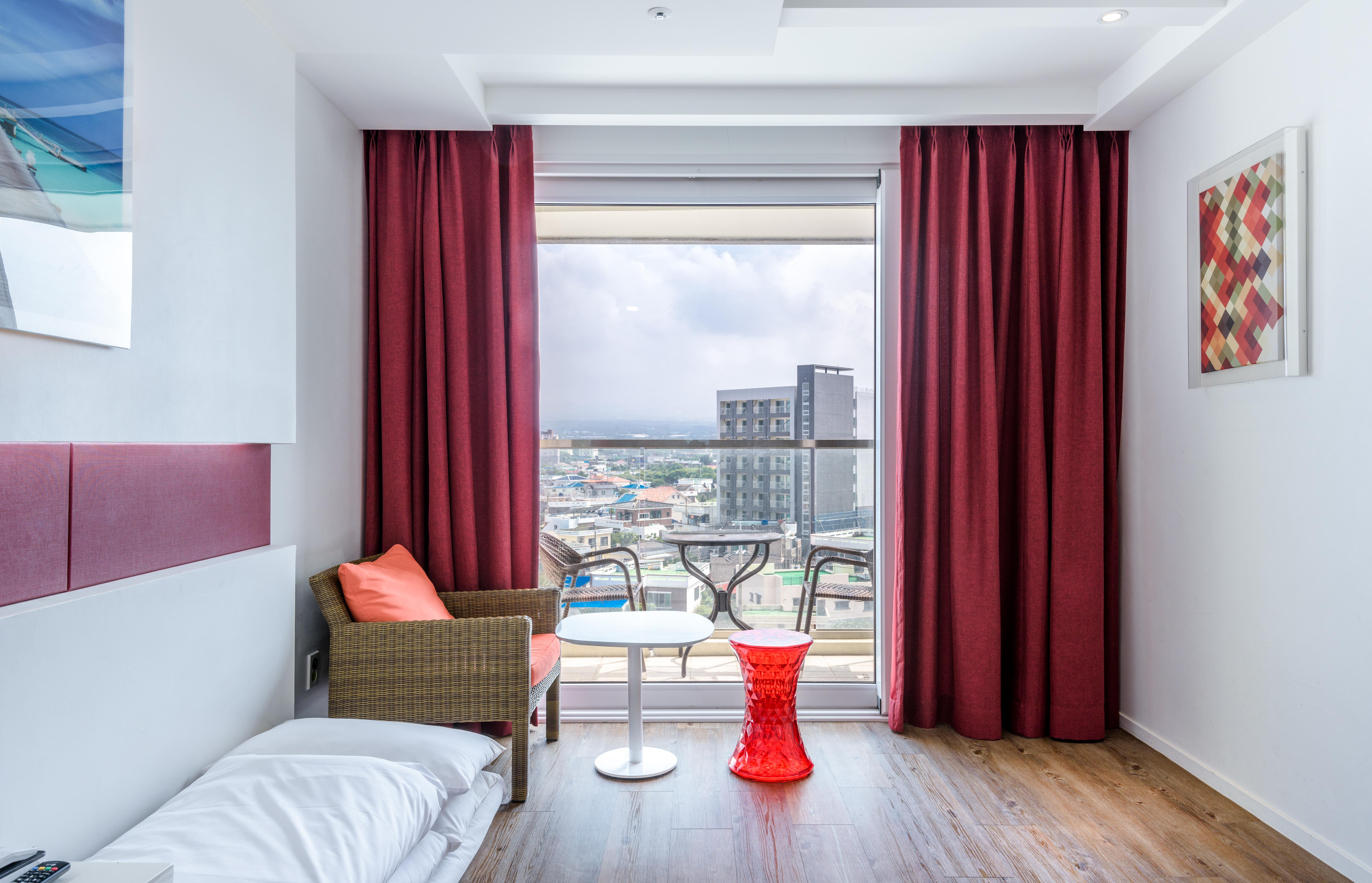 Aimi Jeju Beach Hotel Εξωτερικό φωτογραφία